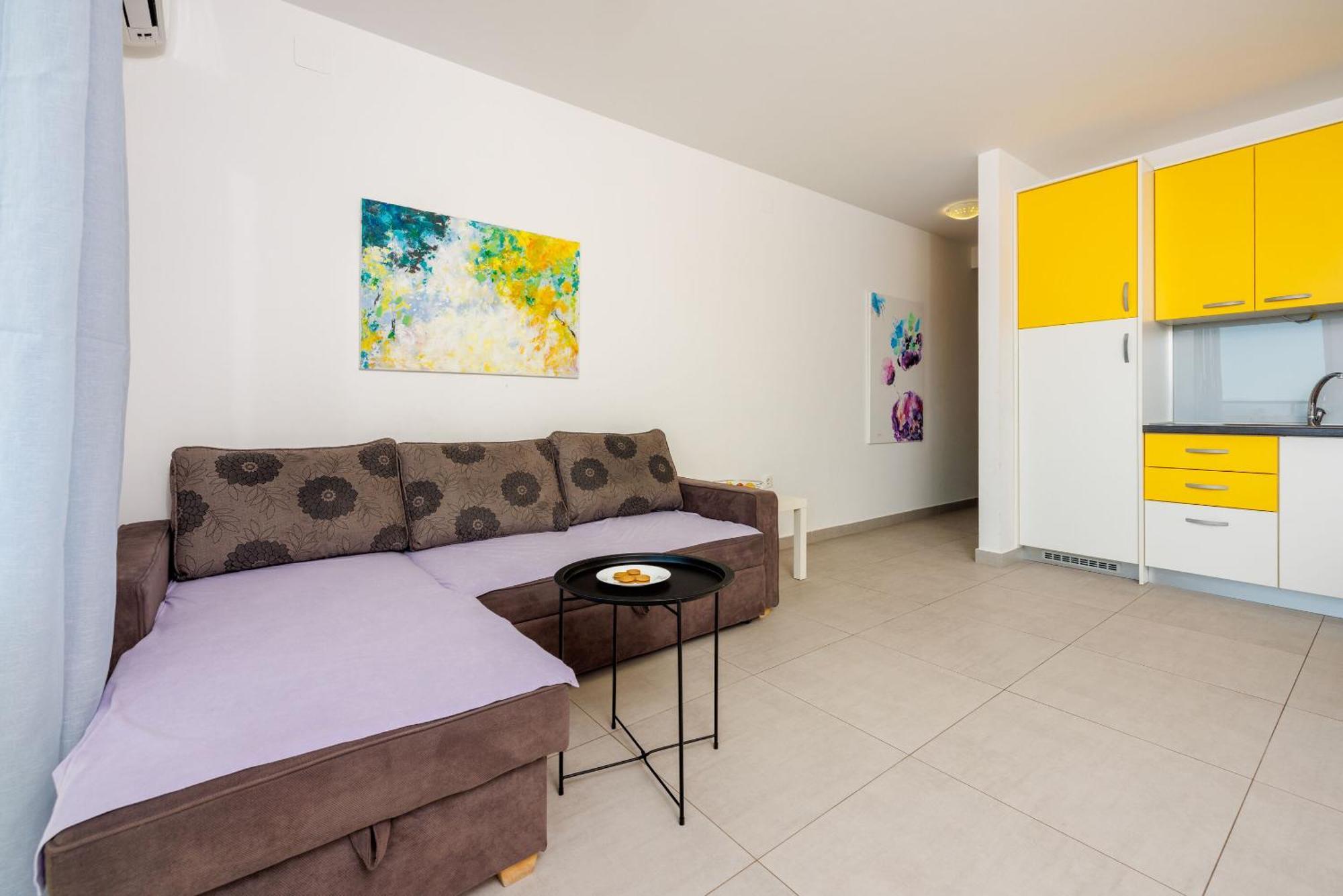 Apartments Petak Novi 德拉马利 外观 照片